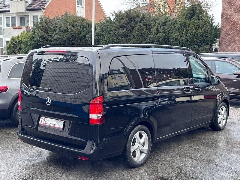 Gebraucht Mercedes V220 Edition 163 PS (119 kW) 2019 Schwarz Van / Kleinbus