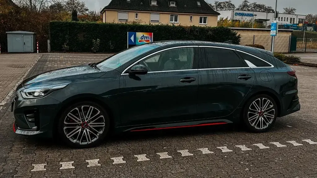 Gebraucht Kia ProCeed GT 204 PS (150 kW) 2021 Grau Kombi
