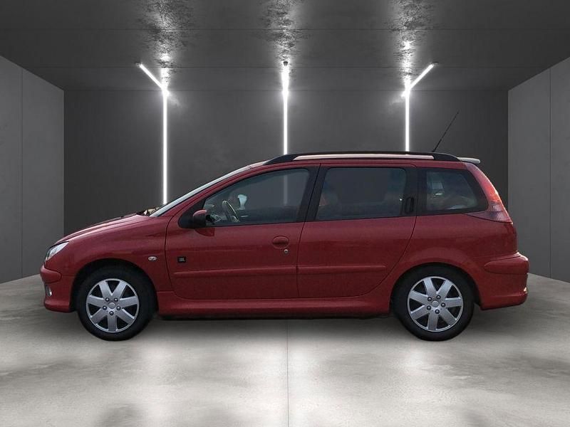 Gebraucht Peugeot 206 75 PS (55 kW) 2006 Rot Kombi