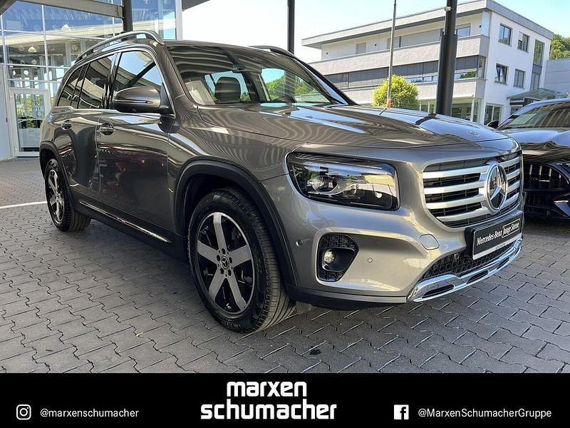Gebraucht Mercedes GLB220 Progressive 190 PS (139 kW) 2024 Lack mountaingrau SUV
