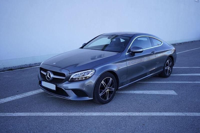 Gebraucht Mercedes C200 184 PS (135 kW) 2019 Grau Coupé