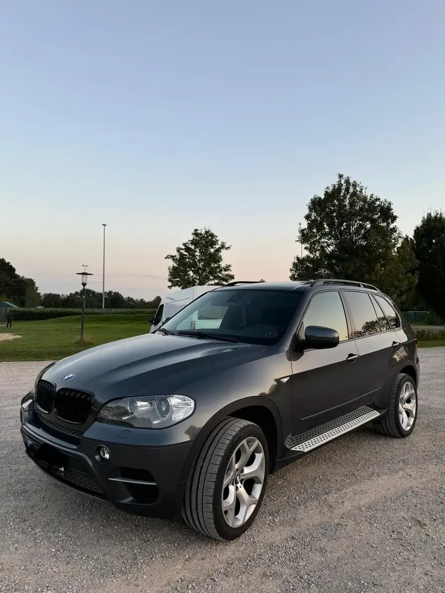 Gebraucht BMW X5 306 PS (225 kW) 2011 Grau SUV