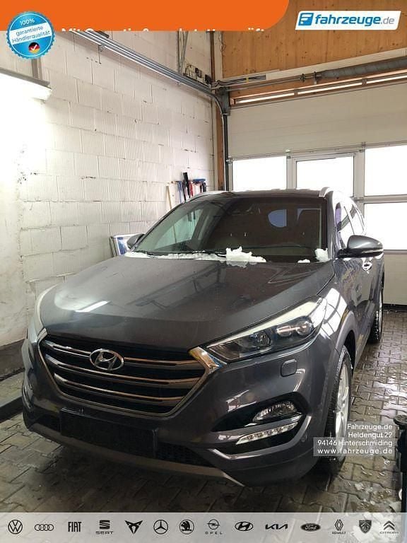 Gebraucht Hyundai Tucson Premium 177 PS (130 kW) 2016 Grau SUV