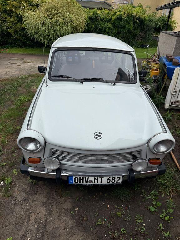 Weiß Gebraucht 1989 Trabant 601 Kleinwagen | 3.900 € - Bild 1/4