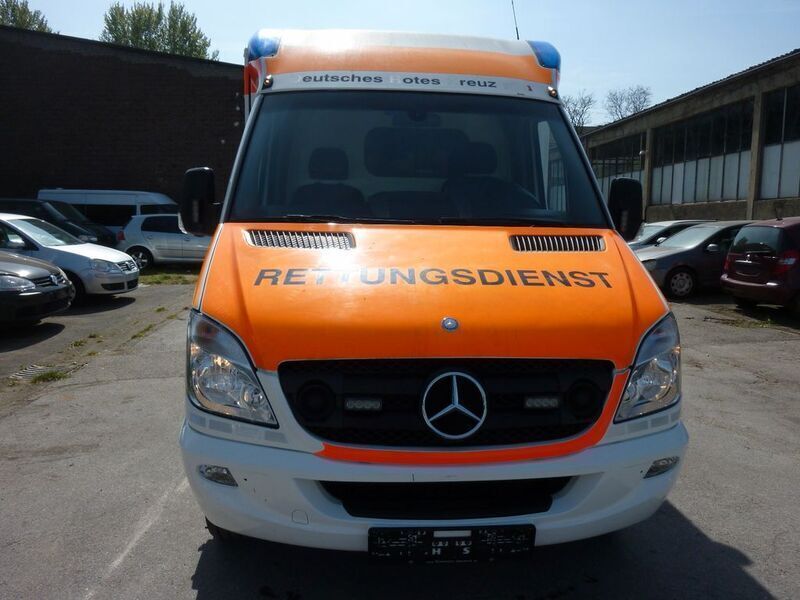 Gebraucht Mercedes Sprinter 163 PS (119 kW) 2011 Weiß Van