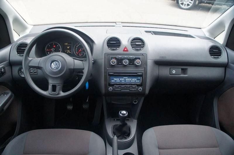 Gebraucht VW Caddy Maxi Trendline 102 PS (75 kW) 2011 Braun Van / Kleinbus