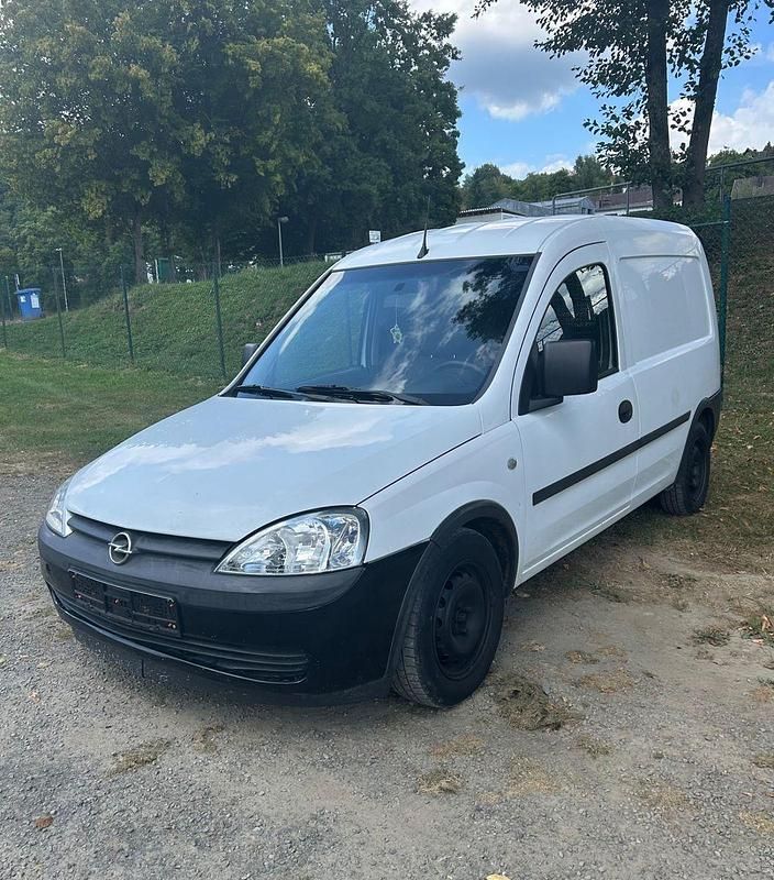 Weiß Gebraucht 2004 Opel Combo Van / Kleinbus | 800 € (Superpreis) - Bild 1/4