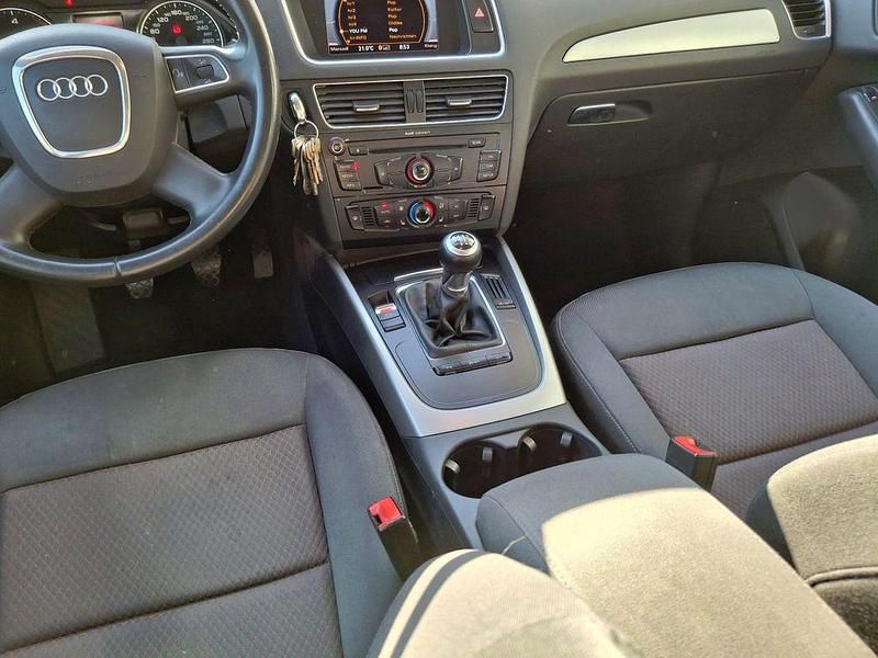 Gebraucht Audi Q5 143 PS (105 kW) 2012 Schwarz SUV