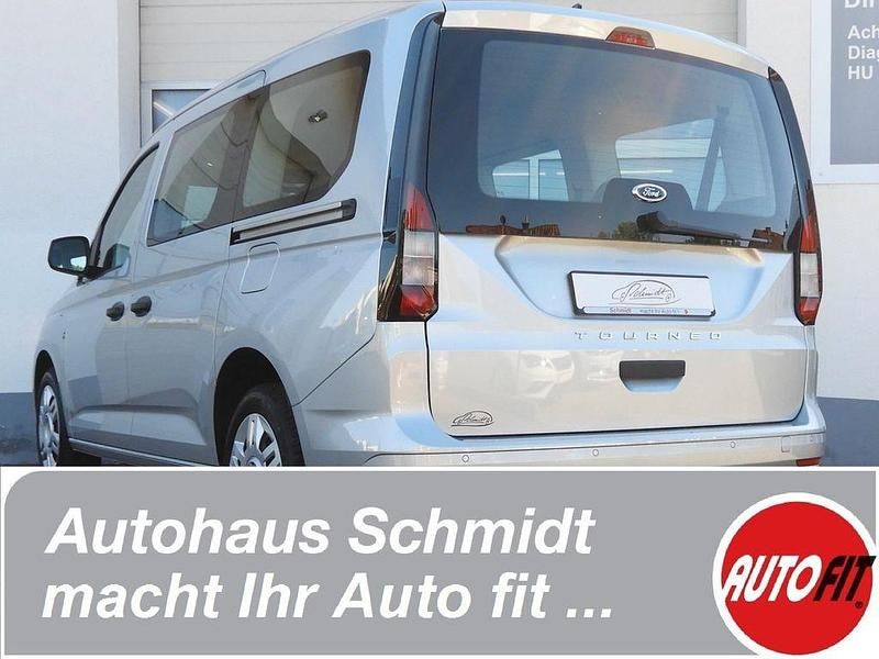 Silber Gebraucht 2025 Ford Grand Tourneo Connect Trend Van / Kleinbus | 36.330 € (Fairer Preis) - Bild 1/3