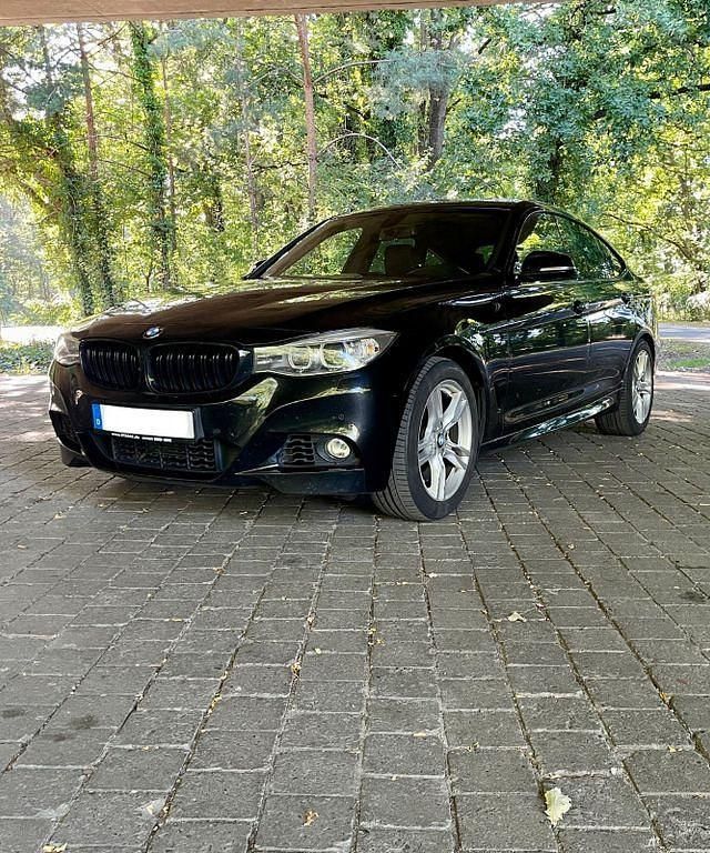 Schwarz Gebraucht 2015 BMW 320 Gran Turismo M Sport Limousine | 16.300 € (Guter Preis) - Bild 1/4