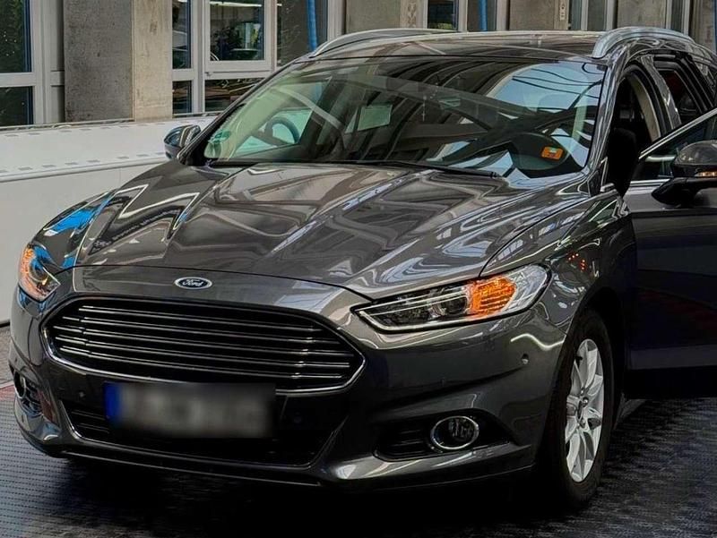 Grau Gebraucht 2019 Ford Mondeo Kombi | 11.500 € (Superpreis) - Bild 1/4