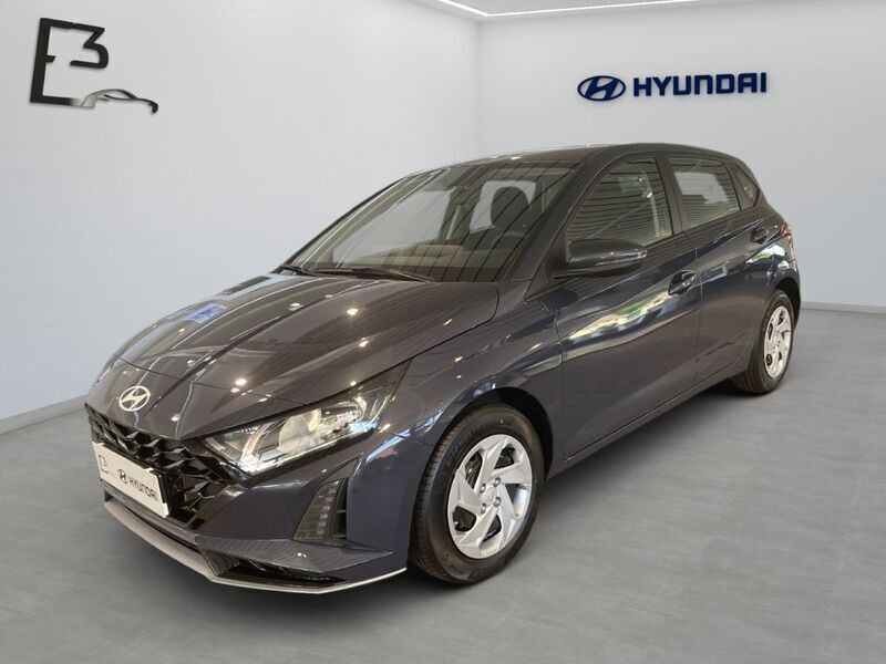 Grau Neu 2025 Hyundai i20 Select Limousine | 17.490 € (Superpreis) - Bild 1/4