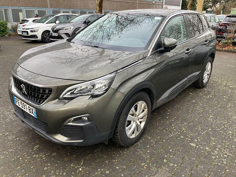 Grau Gebraucht 2019 Peugeot 3008 Active SUV | 11.543 € (Superpreis) - Bild 1/4
