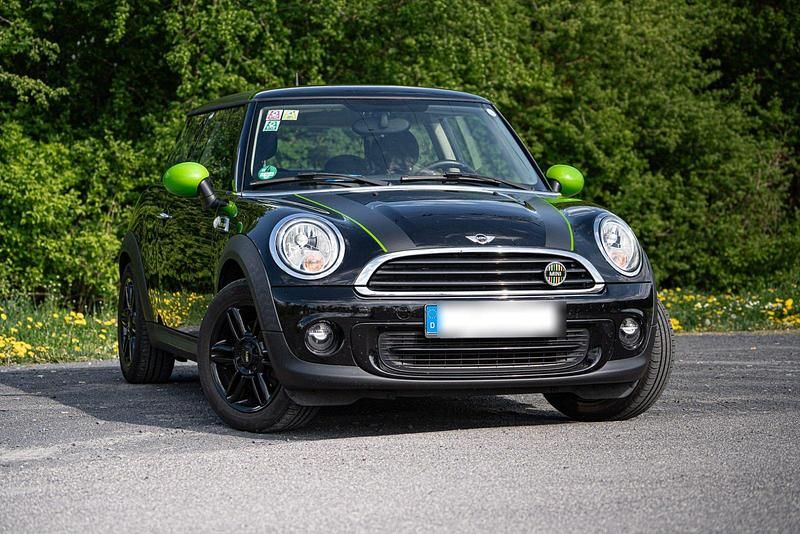 Schwarz Gebraucht 2013 Mini ONE Kleinwagen | 5.500 € (Etwas zu teuer) - Bild 1/4
