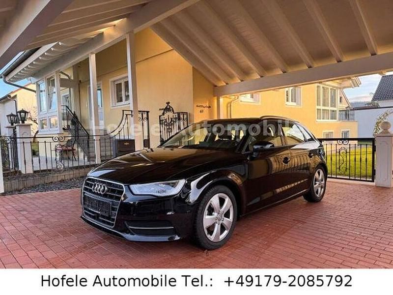 Schwarz Gebraucht 2015 Audi A3 Sport Limousine | 15.950 € (Fairer Preis) - Bild 1/4