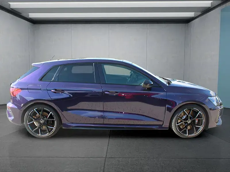 Gebraucht Audi RS3 Sportback 400 PS (294 kW) 2023 Braun Kleinwagen