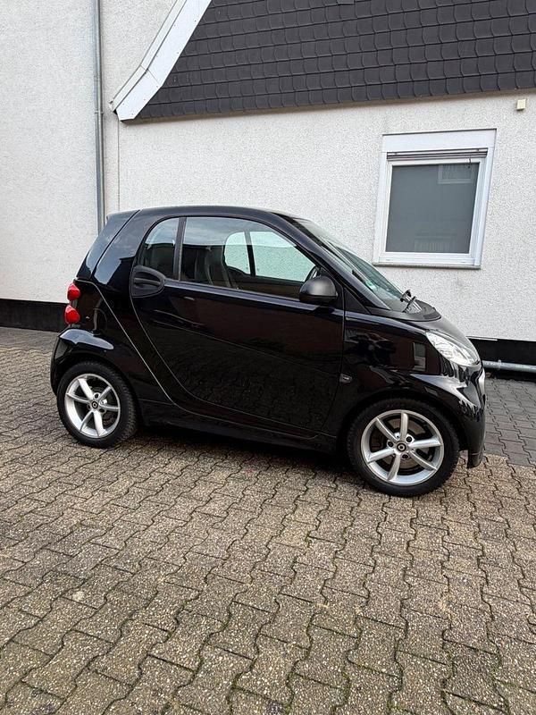 Gebraucht Smart ForTwo Coupé Pure 71 PS (52 kW) 2012 Schwarz Coupé