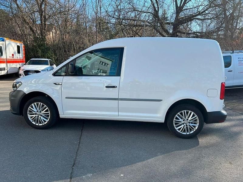 Gebraucht VW Caddy Trendline 102 PS (75 kW) 2018 Weiß Van / Kleinbus