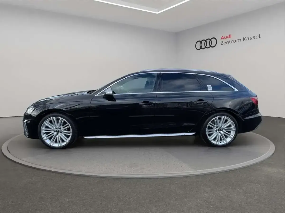 Gebraucht Audi S4 Sport 341 PS (250 kW) 2022 Mythosschwarz metallic Kombi