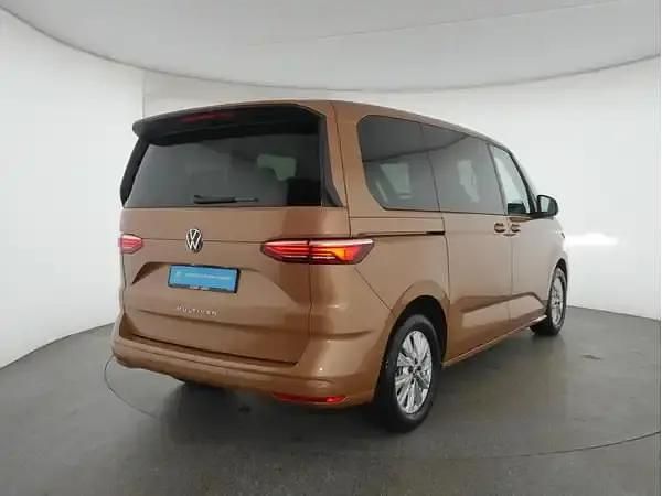 Usata VW Multivan 150 CV (110 kW) 2025 Marrone Monovolume