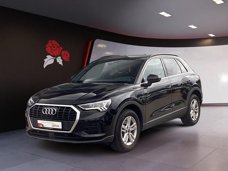 Gebraucht Audi Q3 Ambiente 245 PS (180 kW) 2022 Mythosschwarz metallic SUV