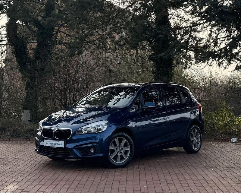 Gebraucht BMW 218 Basis 136 PS (100 kW) 2014 Blau Kombi