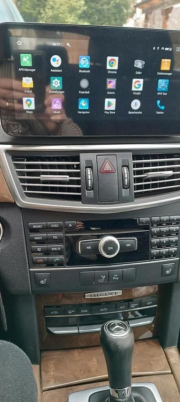 Gebraucht Mercedes E200 184 PS (135 kW) 2011 Silber Kombi