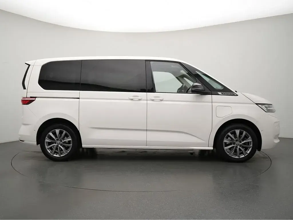 Gebraucht VW Multivan Energetic 218 PS (160 kW) 2022 Candy weiss Van / Kleinbus