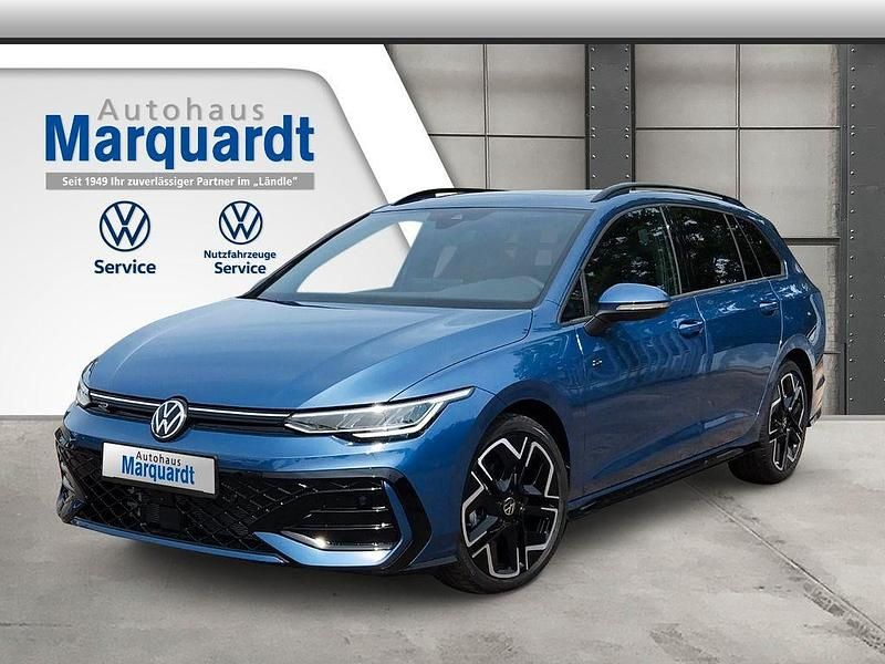 Neu VW Golf VIII R-line 150 PS (110 kW) 2026 Blau Limousine