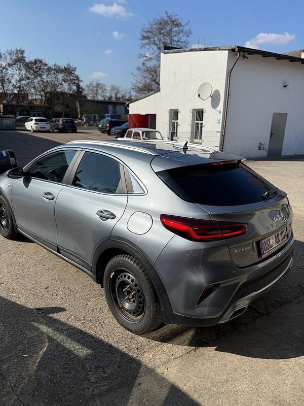 Gebraucht Kia XCeed 160 PS (117 kW) 2022 Silber SUV