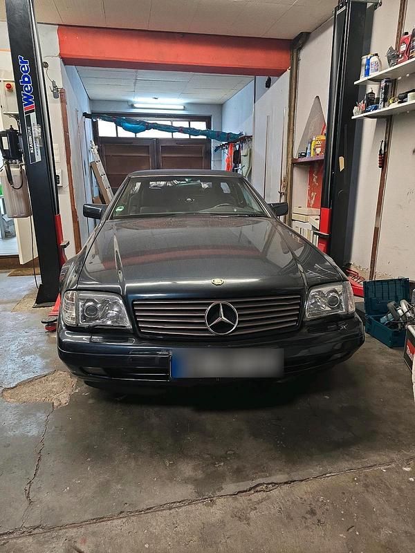 Gebraucht Mercedes SL320 231 PS (169 kW) 1995 Andere farben Cabrio