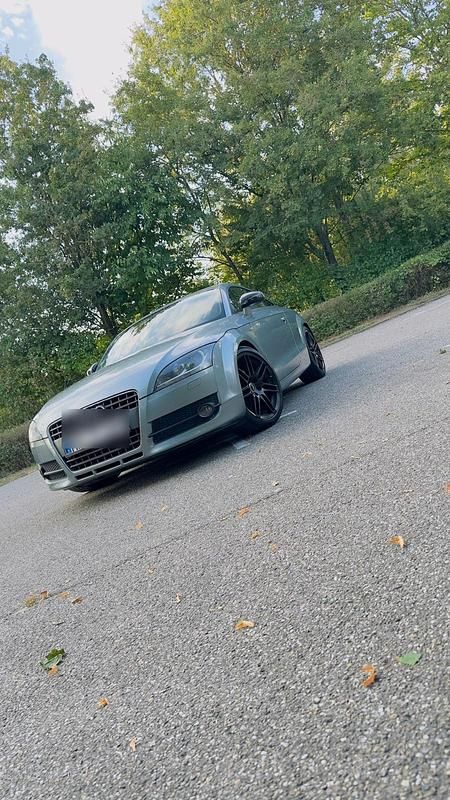 Grau Gebraucht 2007 Audi TT Coupé | 6.900 € (Guter Preis) - Bild 1/4