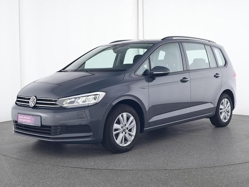 Delfingrau Gebraucht 2022 VW Touran Comfortline Van / Kleinbus | 27.921 € (Guter Preis) - Bild 1/4