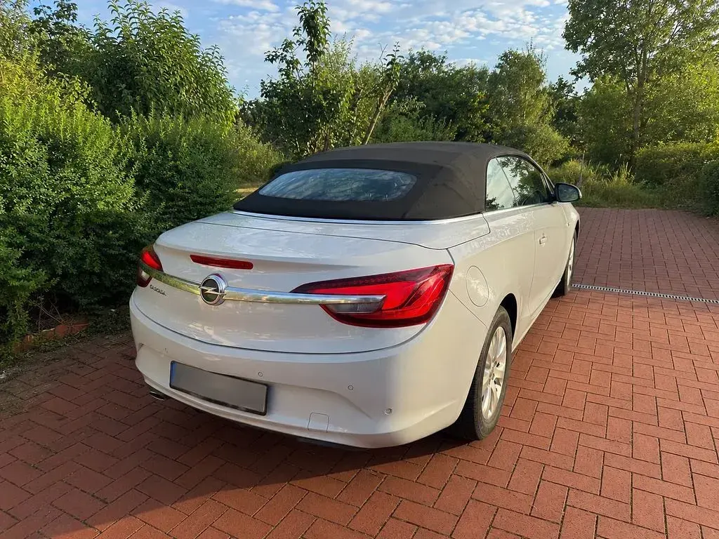 Gebraucht Opel Cascada 120 PS (88 kW) 2013 Grau Cabrio