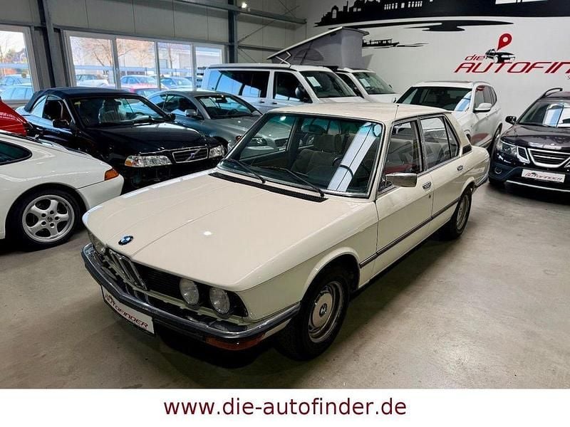 Gebraucht BMW 518 90 PS (66 kW) 1979 Weiß Limousine