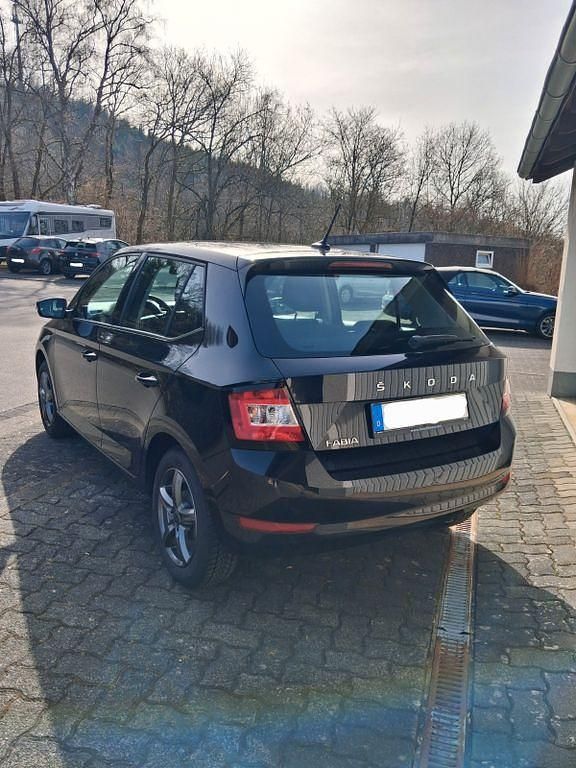 Gebraucht Skoda Fabia Cool Plus 60 PS (44 kW) 2020 Schwarz Kleinwagen