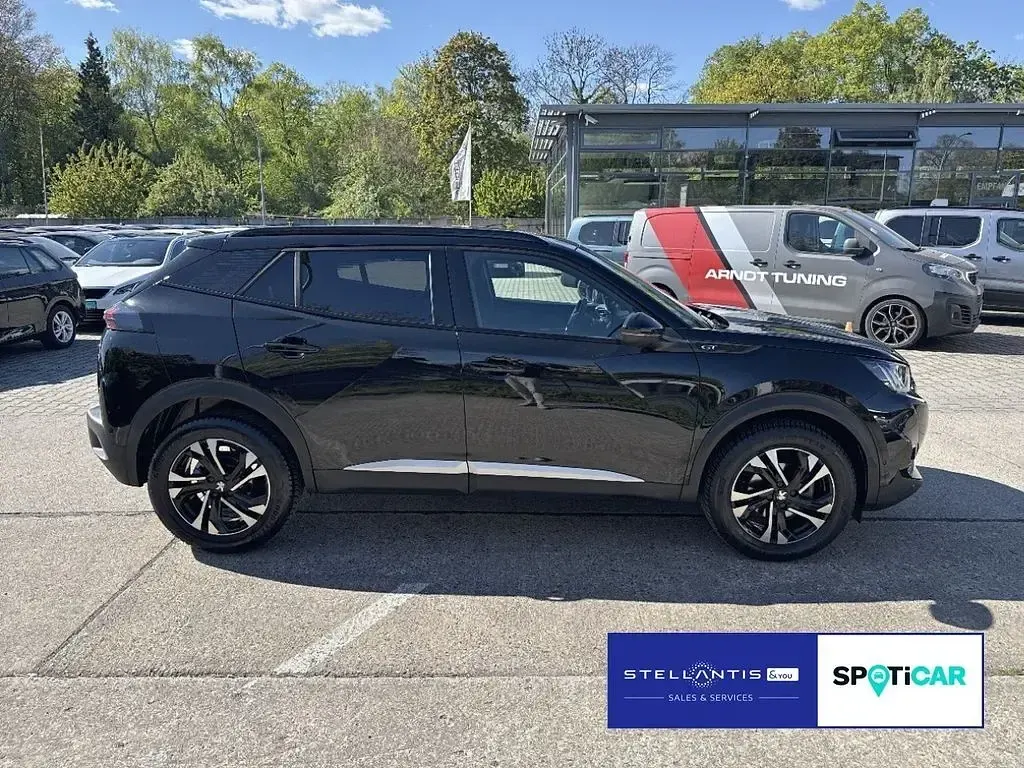 Gebraucht Peugeot 2008 GT 131 PS (96 kW) 2022 Schwarz SUV
