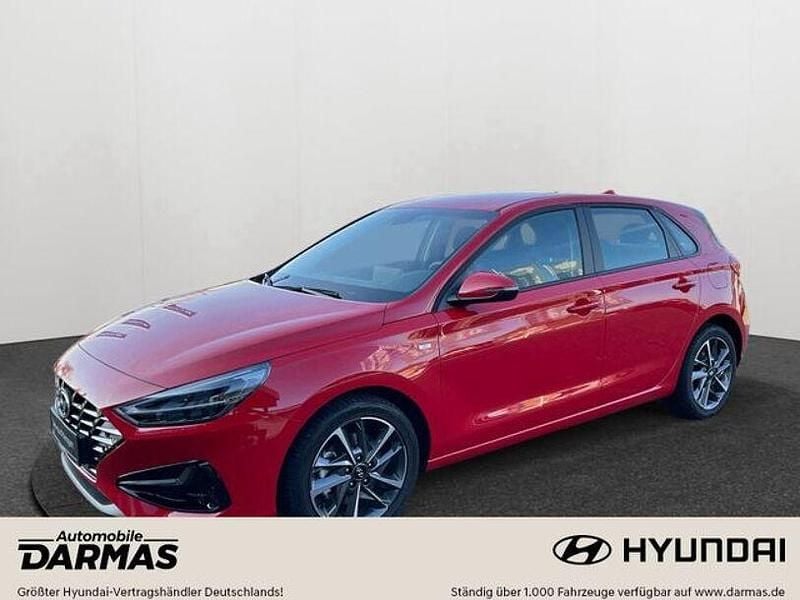 Rot Gebraucht 2024 Hyundai i30 Trend Limousine | 21.490 € (Fairer Preis) - Bild 1/4