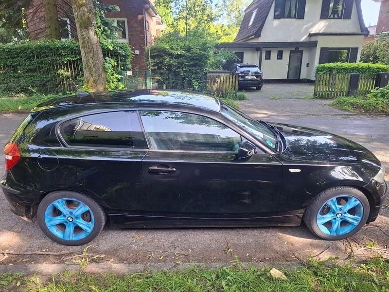 Gebraucht 2010 BMW 118 Coupé Coupé | 2.499 € (Superpreis) - Bild 1/4