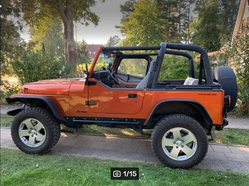 Gebraucht Jeep Wrangler 177 PS (130 kW) 1994 Orange SUV