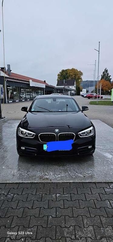 Gebraucht 2015 BMW 116 Efficient Dynamics Kleinwagen | 9.300 € (Guter Preis) - Bild 1/4
