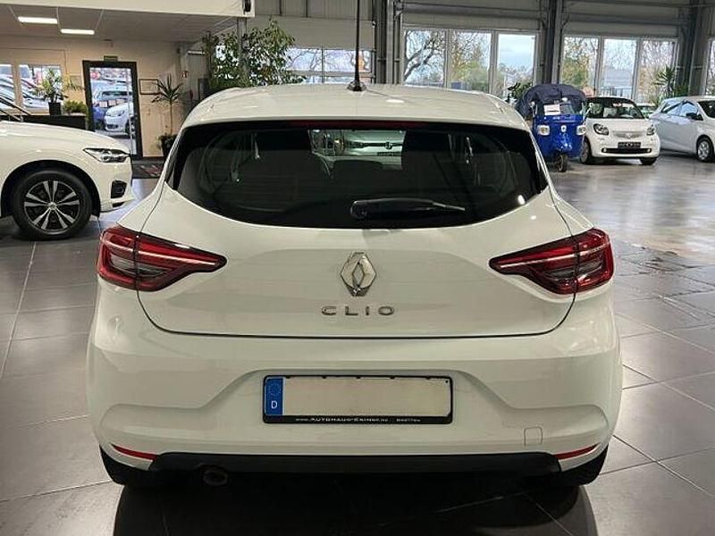 Gebraucht Renault Clio V 67 PS (49 kW) 2020 Weiß Limousine