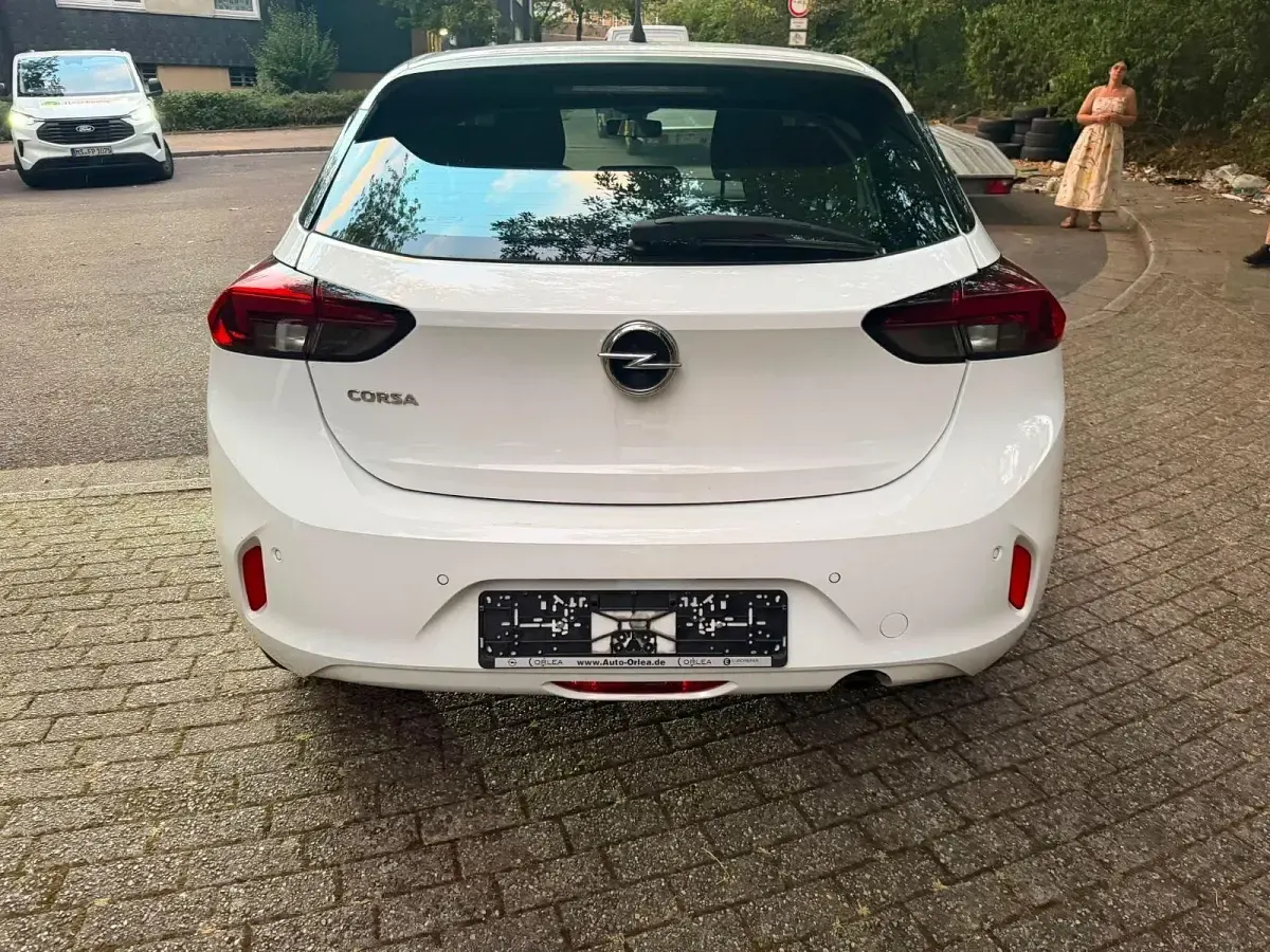 Gebraucht Opel Corsa Edition 75 PS (55 kW) 2020 Weiß Kleinwagen