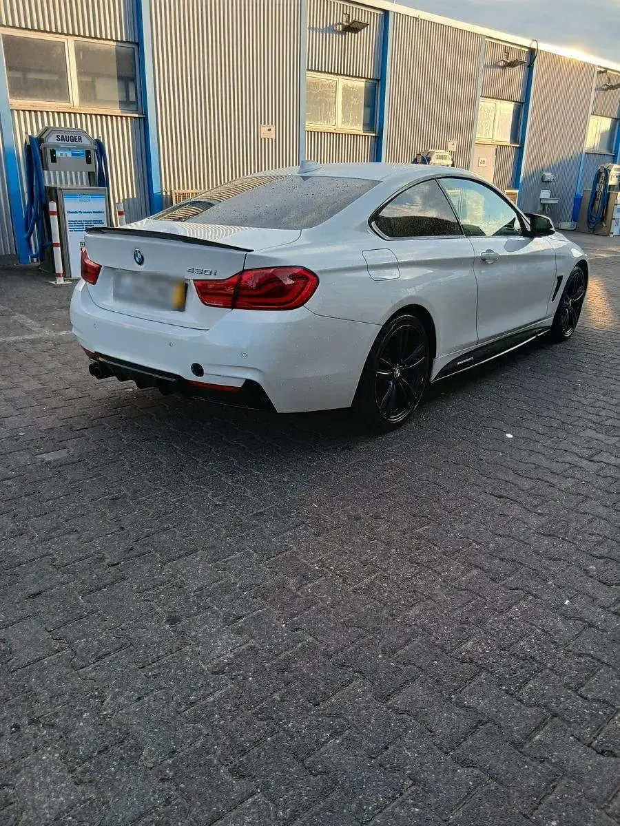 Gebraucht BMW 430 M Sport 252 PS (185 kW) 2018 Weiß Coupé