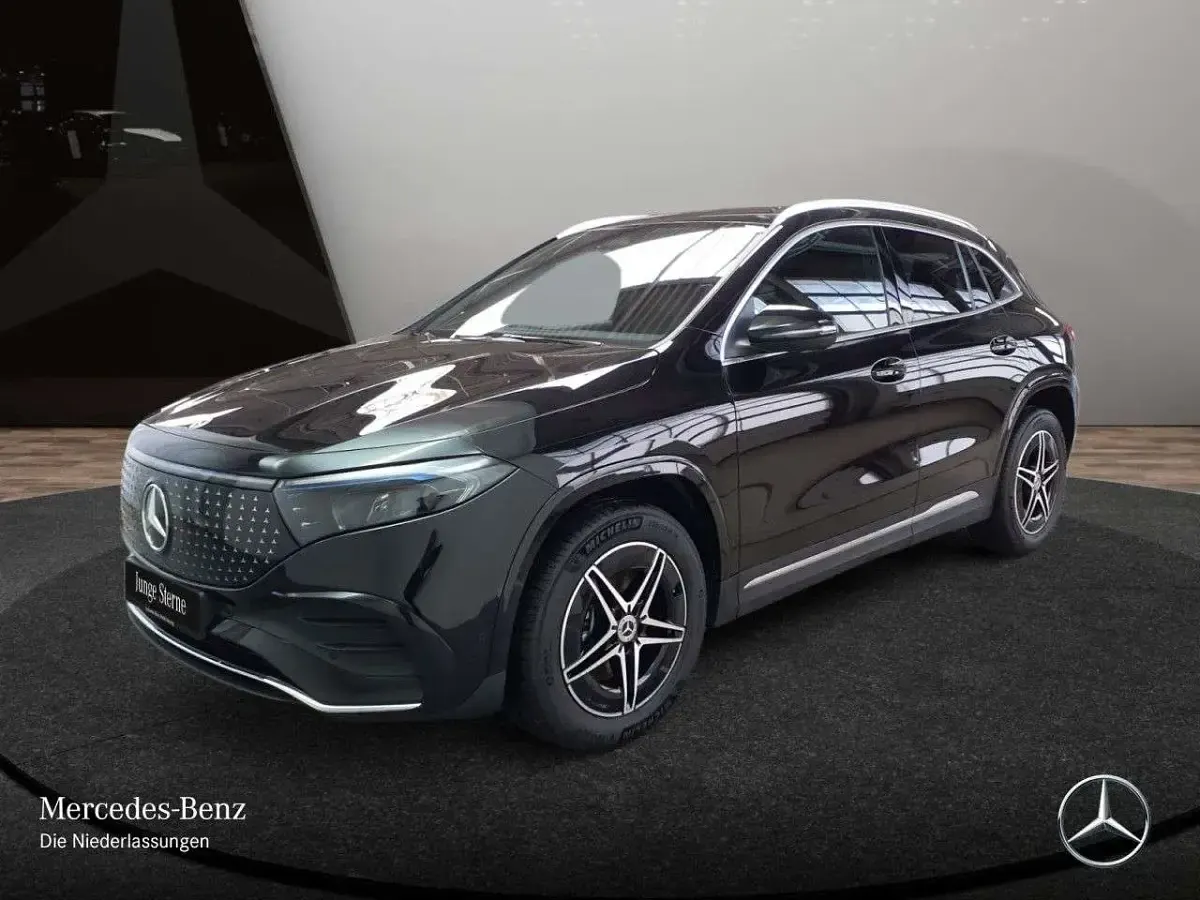 Gebraucht Mercedes EQA250 AMG 139 kW (190 PS) 2025 Kosmosschwarz SUV