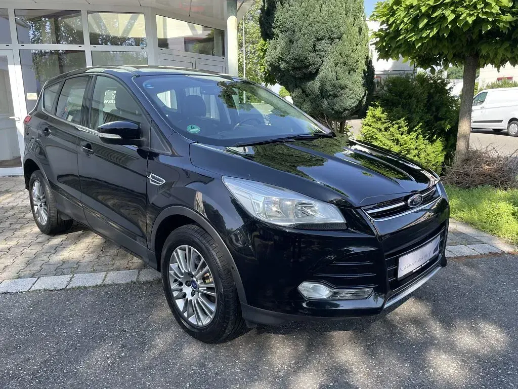 Gebraucht Ford Kuga Titanium 150 PS (110 kW) 2013 Panther black (metallic) SUV