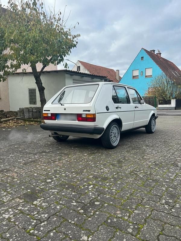 Second-hand VW Golf I 50 CP (36 kW) 1982 Alb Hatchback