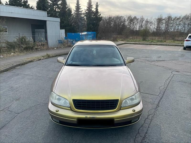 Gebraucht Opel Omega 144 PS (105 kW) 2000 Andere farben Limousine