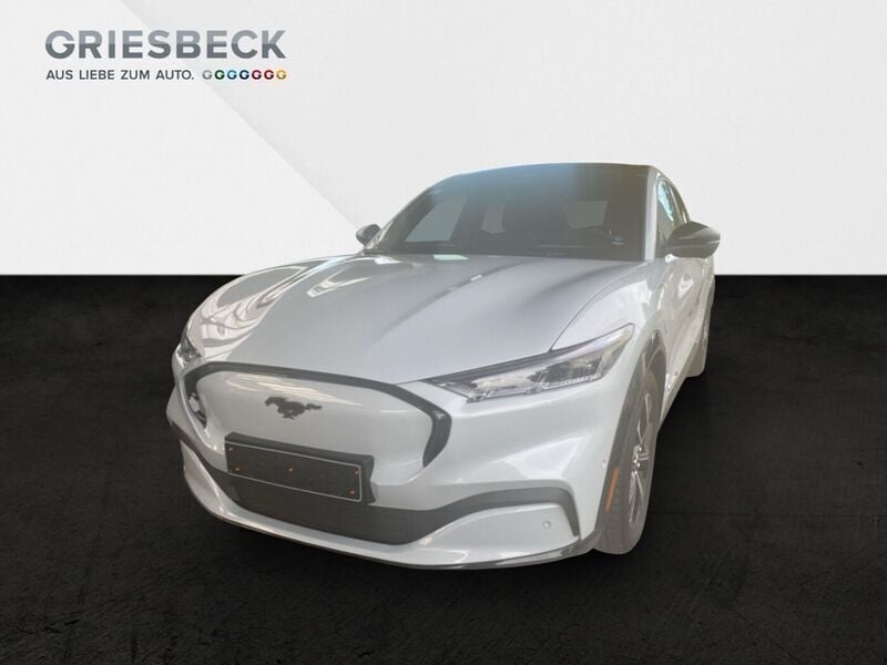Space white Gebraucht 2022 Ford Mustang Mach-E Extended Range SUV | 36.770 € (Superpreis) - Bild 1/3