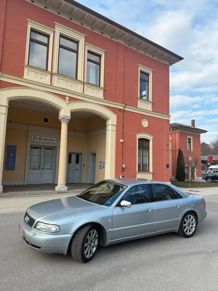 Gebraucht Audi S8 340 PS (250 kW) 1996 Silber Limousine